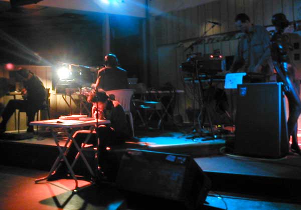 table d'hotes - Jardin Moderne - 20 02 03