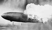 Hindenburg en flamme 02